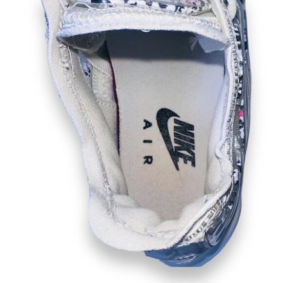 Nike Air Max Plus Phantom Silver 'Pebbles' AR0970-001 Women's 9.5 - Picture 9 of 11